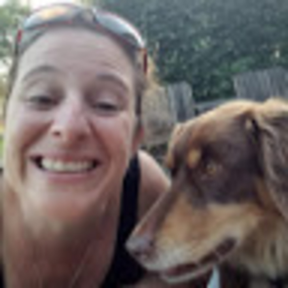 Meet your Posher, Iris